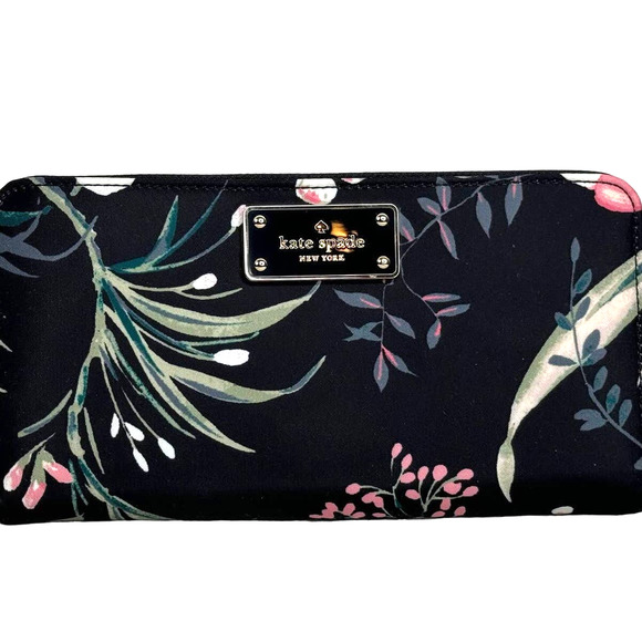 kate spade Handbags - Kate Spade New York Black Wilson Road Botanical Neda Wallet